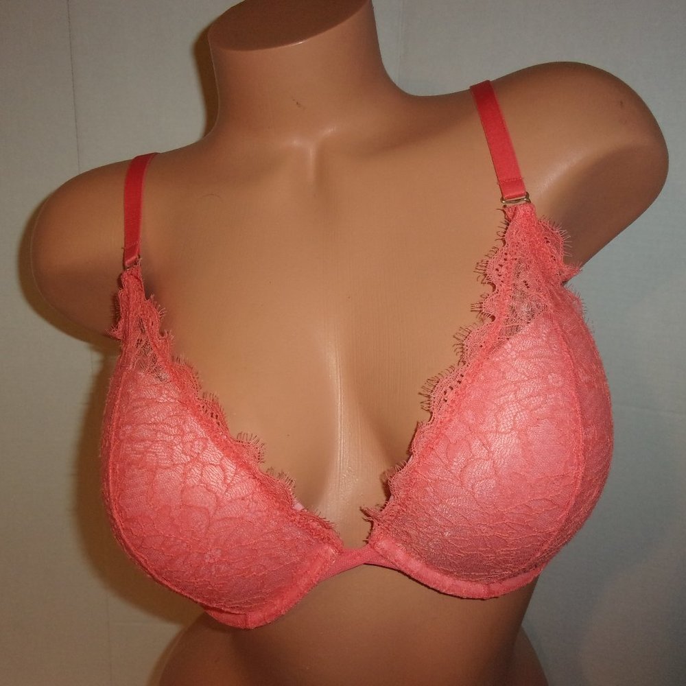 Gilligan & O'Malley push up bra pre-owned